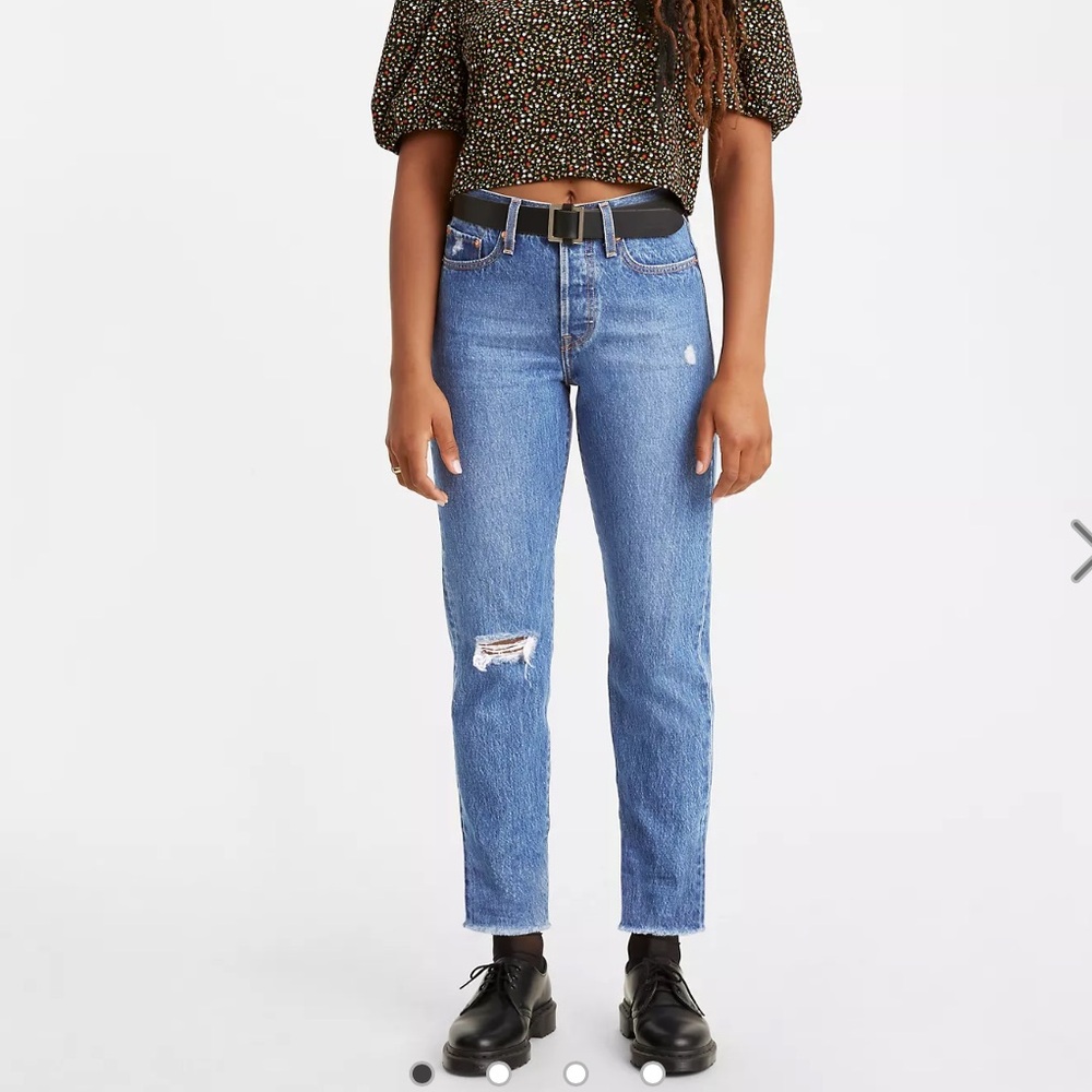 LEVI’S WEDGIE ICON FIT ANKLE WOMEN'S JEANS 28